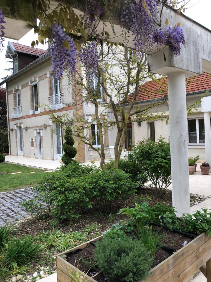 Bed and Breakfast Le Jardin De Fresnes Exterior foto